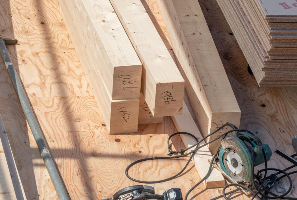 大工・電気・水道<br />
・<br />
その他工事